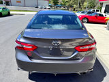 Used 2018 Toyota Camry LE image 5
