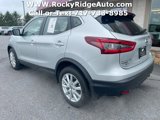 Used 2021 Nissan Rogue Sport S image 5