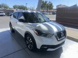 Certified 2020 Nissan Kicks SR image 3