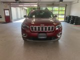Used 2020 Jeep Cherokee Limited image 2