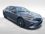 Used 2020 Toyota Camry SE image 3