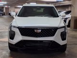 Used 2024 Cadillac XT4 Premium Luxury image 2