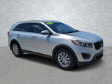 Used 2018 Kia Sorento LX image 2