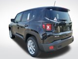 New 2023 Jeep Renegade Latitude image 6
