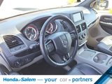 Used 2019 Dodge Grand Caravan SXT image 2