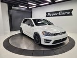 Used 2017 Volkswagen Golf R 4-Door image 3