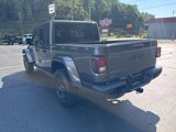 Used 2023 Jeep Gladiator Sport image 2