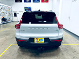 Used 2022 Volvo XC40 T5 R-Design w/ Advanced Package image 6