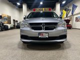 Used 2018 Dodge Grand Caravan SE image 2