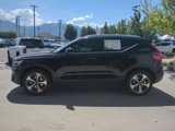Used 2024 Volvo XC40 B5 Plus image 2
