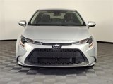 Used 2021 Toyota Corolla LE image 2