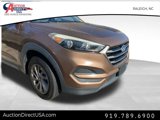 Used 2016 Hyundai Tucson SE image 2