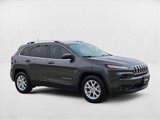 Used 2018 Jeep Cherokee Latitude Plus image 3