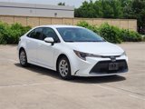 Used 2020 Toyota Corolla LE image 3