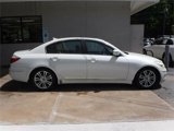 Used 2011 Hyundai Genesis 4.6 image 2