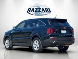 Used 2021 Kia Sorento LX image 5