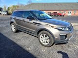 Used 2017 Land Rover Range Rover Evoque SE image 4