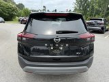 Used 2023 Nissan Rogue SV image 3