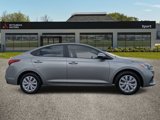 Used 2022 Hyundai Accent SE image 2