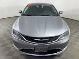 Used 2016 Chrysler 200 Limited image 4