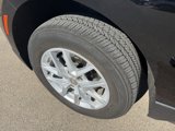 Used 2023 Chevrolet Equinox LT image 3