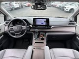Used 2022 Toyota Sienna XLE image 2