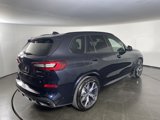 Used 2021 BMW X5 xDrive40i w/ M Sport Package image 4