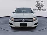 Used 2014 Volkswagen Tiguan S image 3