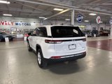 Certified 2023 Jeep Grand Cherokee Limited image 3
