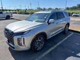 Used 2024 Hyundai Palisade Limited image 2