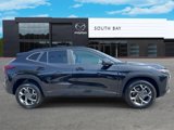 Used 2024 Chevrolet Trax LT image 2