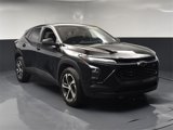 Used 2024 Chevrolet Trax RS image 2