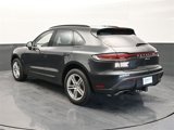 Certified 2024 Porsche Macan image 3