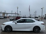 Used 2022 Toyota Camry SE image 4