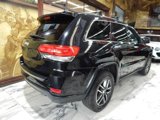 Used 2017 Jeep Grand Cherokee Limited w/ Luxury Group II image 4