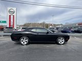 Used 2023 Dodge Challenger SXT image 4
