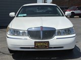 Used 2002 Lincoln Town Car Signature image 5