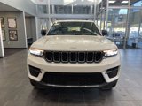 New 2025 Jeep Grand Cherokee Laredo X w/ Luxury Tech Group I image 3