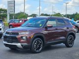Used 2022 Chevrolet TrailBlazer LT w/ LPO, Trailering Package image 2
