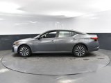 Used 2024 Nissan Altima 2.5 SV image 4