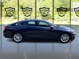 Used 2018 Chevrolet Malibu Hybrid w/ Driver Confidence Package image 4