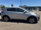 Used 2021 Kia Sportage LX image 2