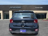 New 2025 Hyundai Venue SE image 5