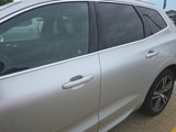 Used 2018 Volvo XC60 T5 Momentum w/ Vision Package image 5