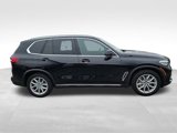Certified 2022 BMW X5 xDrive40i image 2