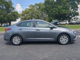Used 2020 Hyundai Accent SE image 3