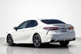 Used 2020 Toyota Camry SE image 3