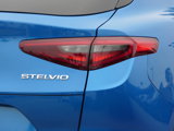Used 2019 Alfa Romeo Stelvio image 5