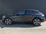 Certified 2025 Porsche Macan image 2