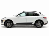 Certified 2023 Porsche Macan image 2